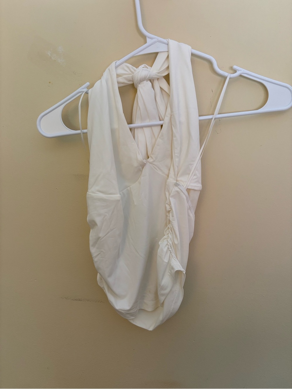 Women's Cream Tie-Back Halter Crop Top